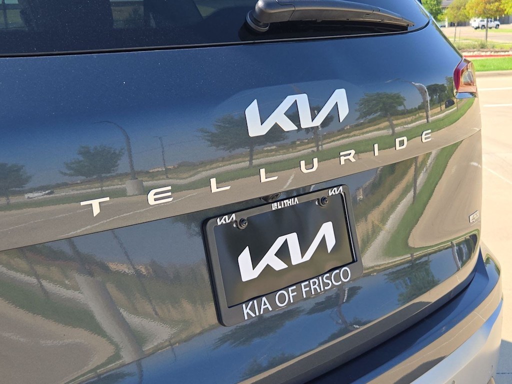 Thumbnail: 2024 Kia Telluride - 7