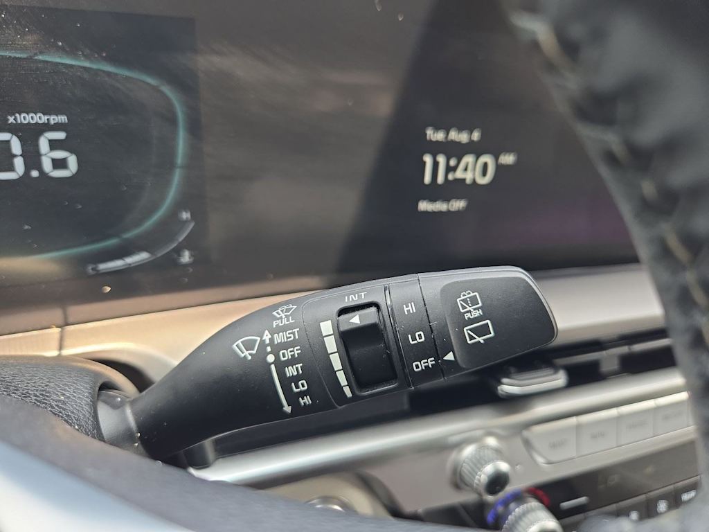 Thumbnail: 2023 Kia Telluride - 29