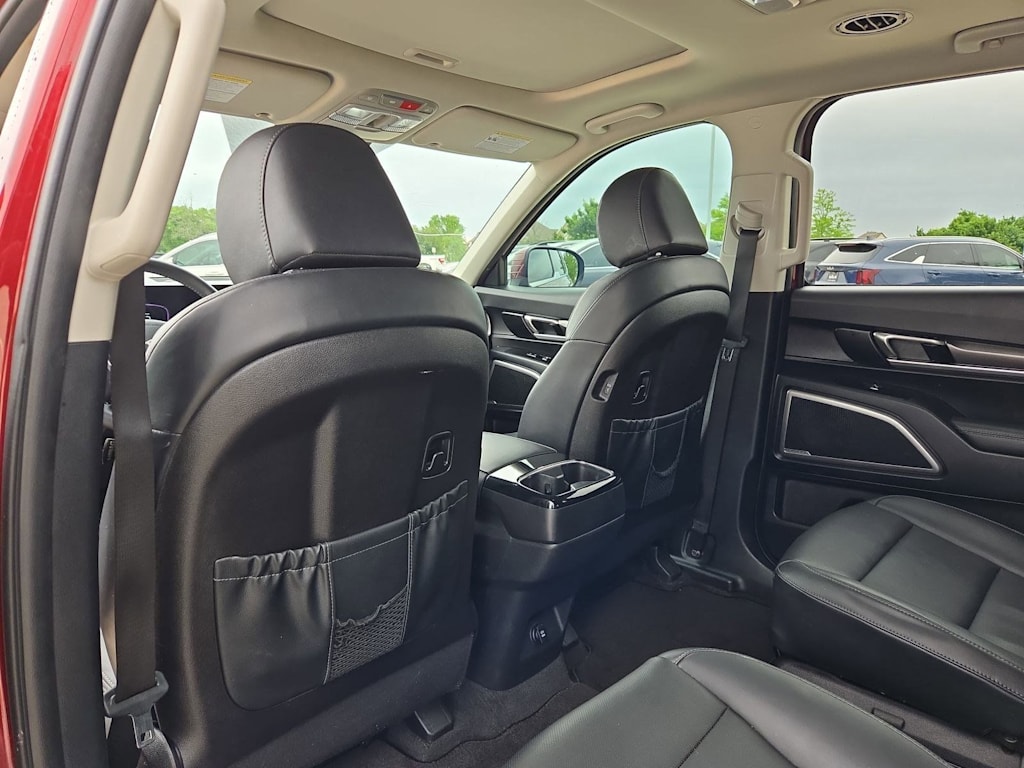 Thumbnail: 2024 Kia Telluride - 12