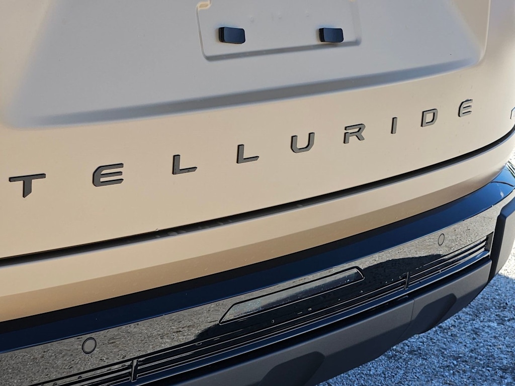 Thumbnail: 2027 Kia Telluride - 7