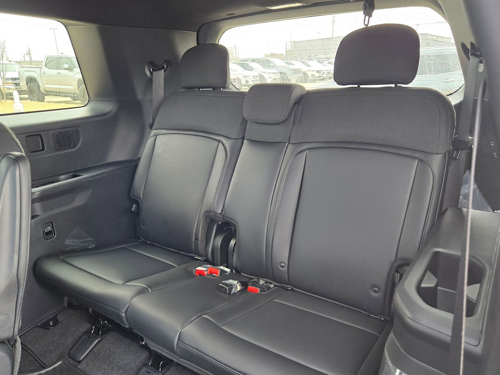 Thumbnail: 2027 Kia Telluride - 25