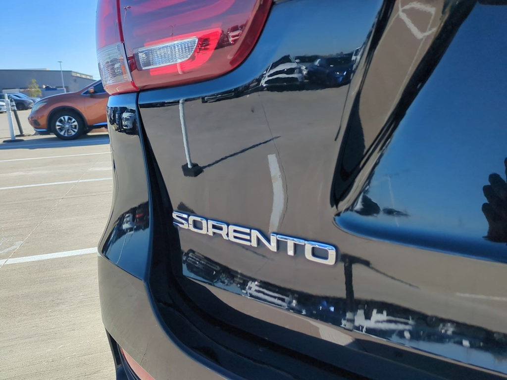 Thumbnail: 2020 Kia Sorento - 7