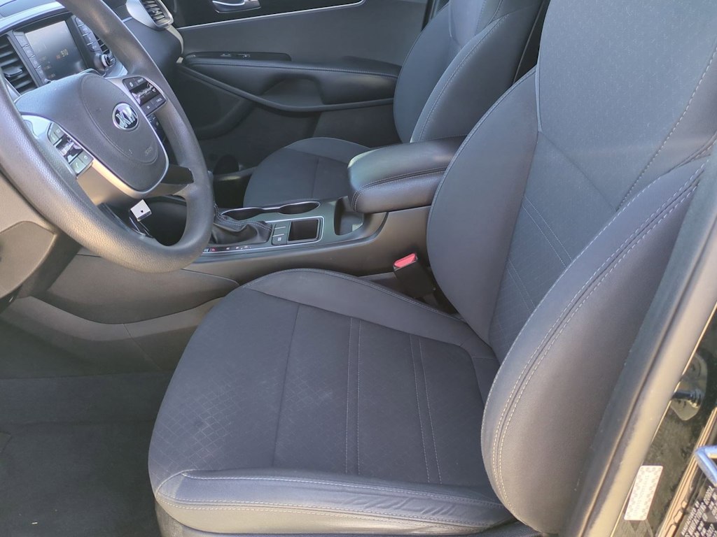 Thumbnail: 2020 Kia Sorento - 11