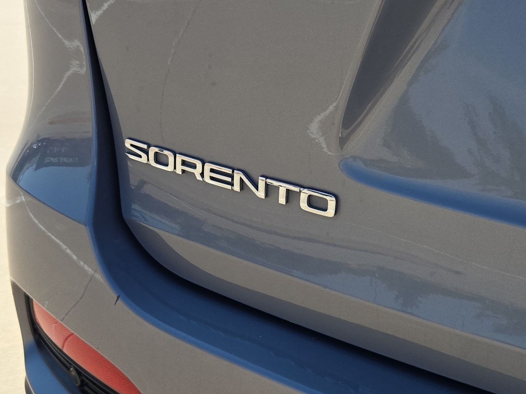 Thumbnail: 2020 Kia Sorento - 21