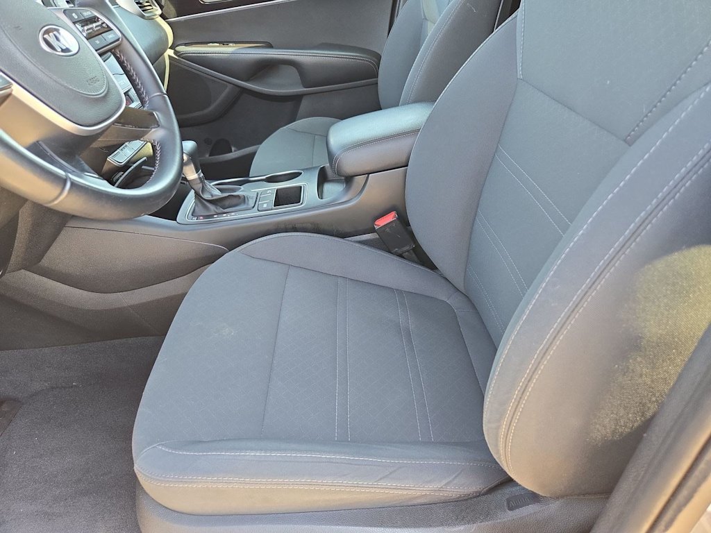 Thumbnail: 2020 Kia Sorento - 10