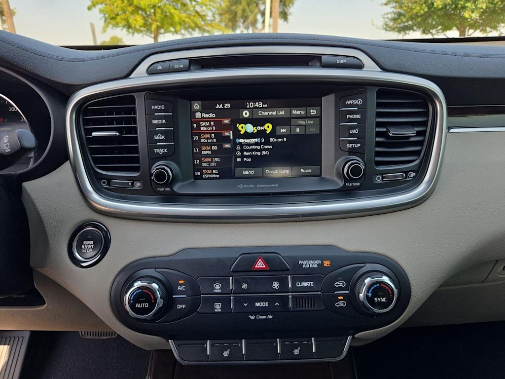 Thumbnail: 2017 Kia Sorento - 14