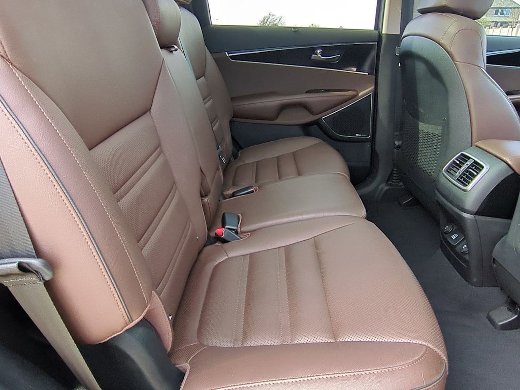 2019 Kia Sorento SX 28