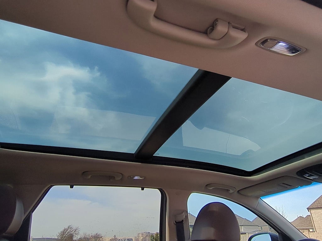 2019 Kia Sorento SX 29