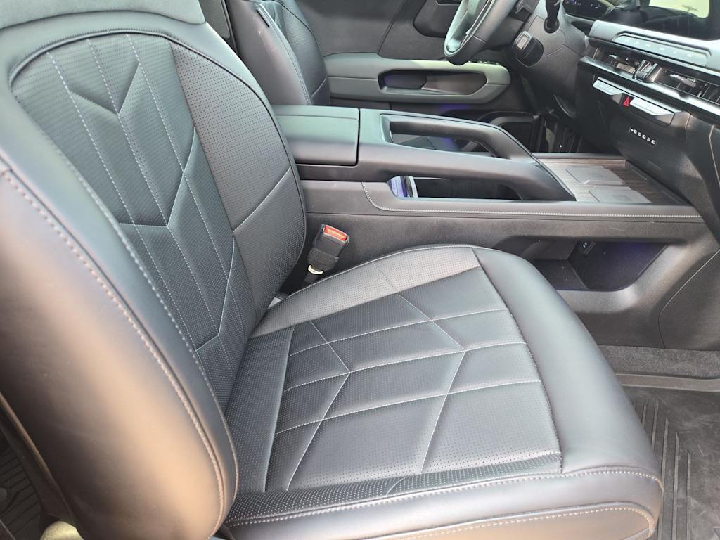 Thumbnail: 2027 Kia Telluride - 24