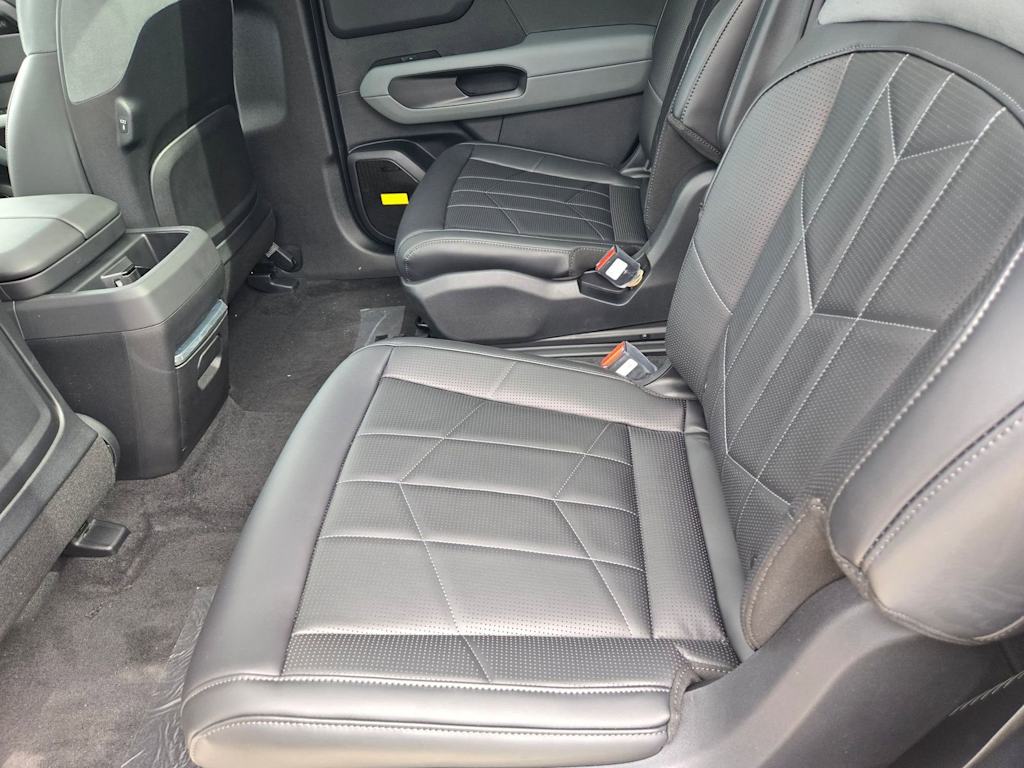 Thumbnail: 2027 Kia Telluride - 24