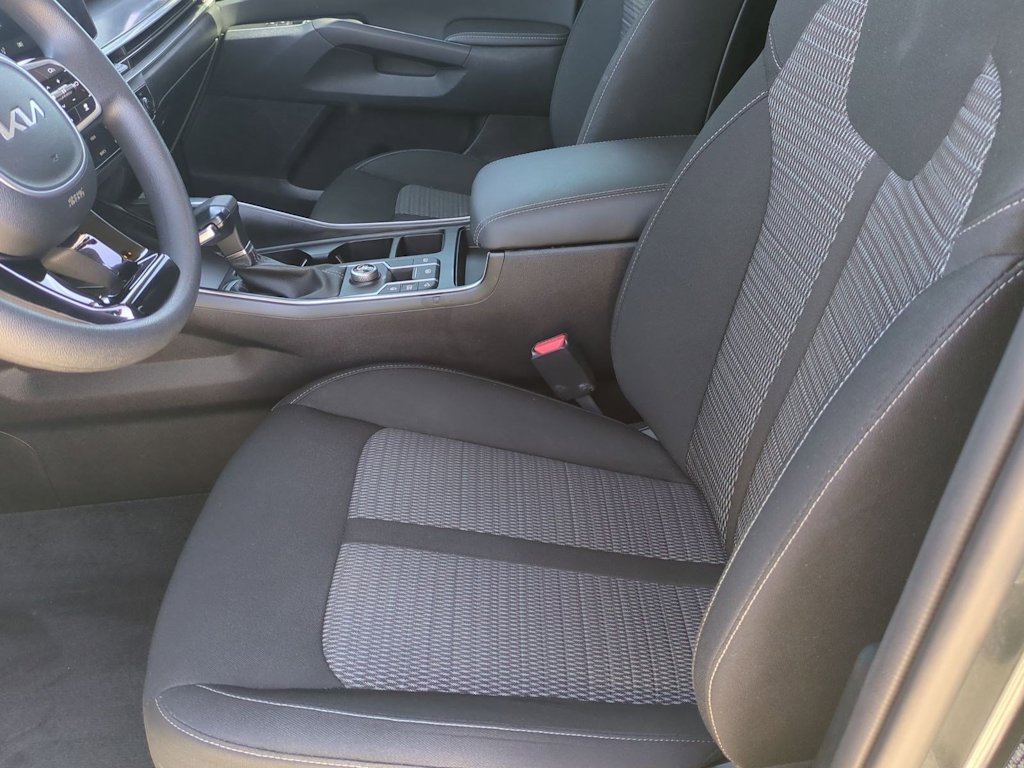 Thumbnail: 2025 Kia Sorento - 11