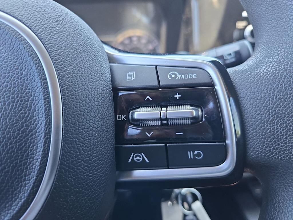 Thumbnail: 2021 Kia Sorento - 25