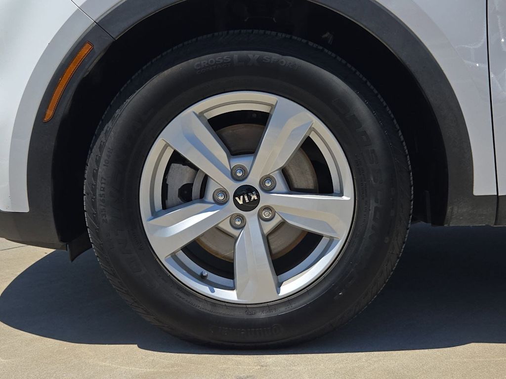 Thumbnail: 2021 Kia Sorento - 8