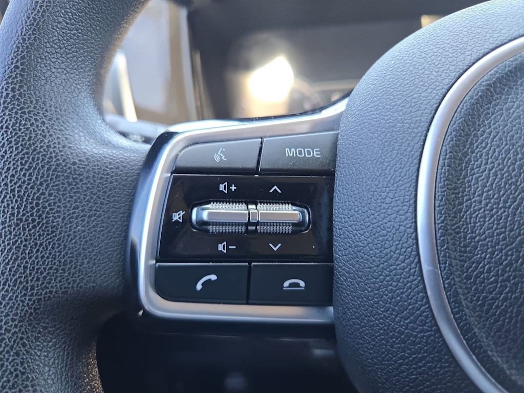 Thumbnail: 2021 Kia Sorento - 24