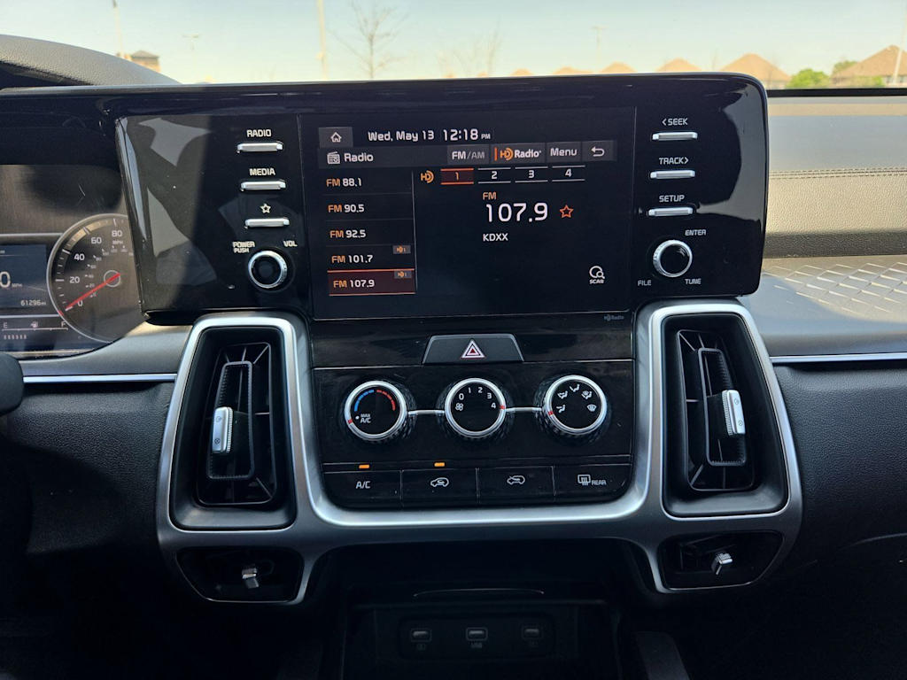 Thumbnail: 2021 Kia Sorento - 14