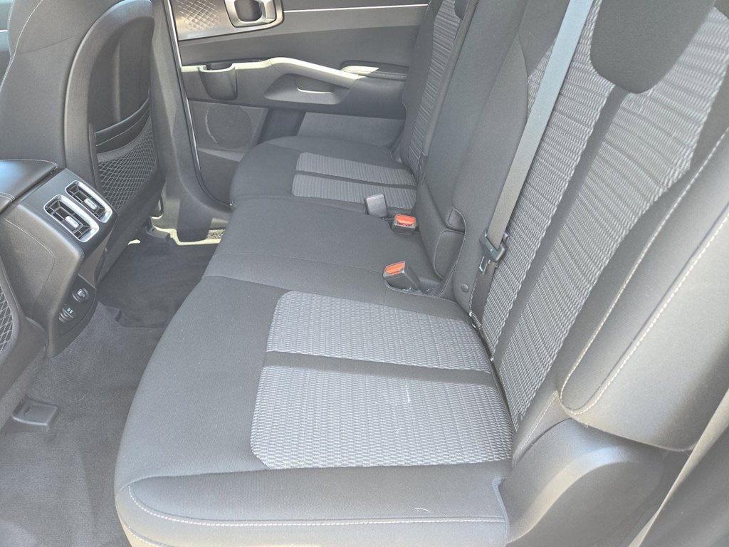 Thumbnail: 2021 Kia Sorento - 11