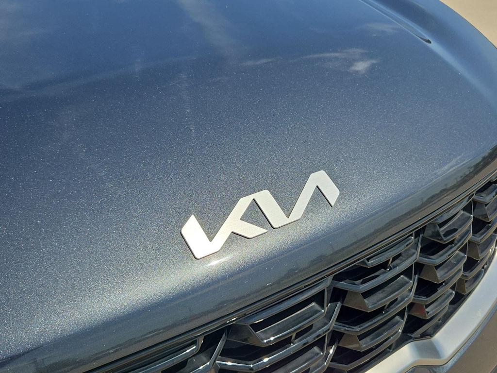 Thumbnail: 2025 Kia Sorento - 7