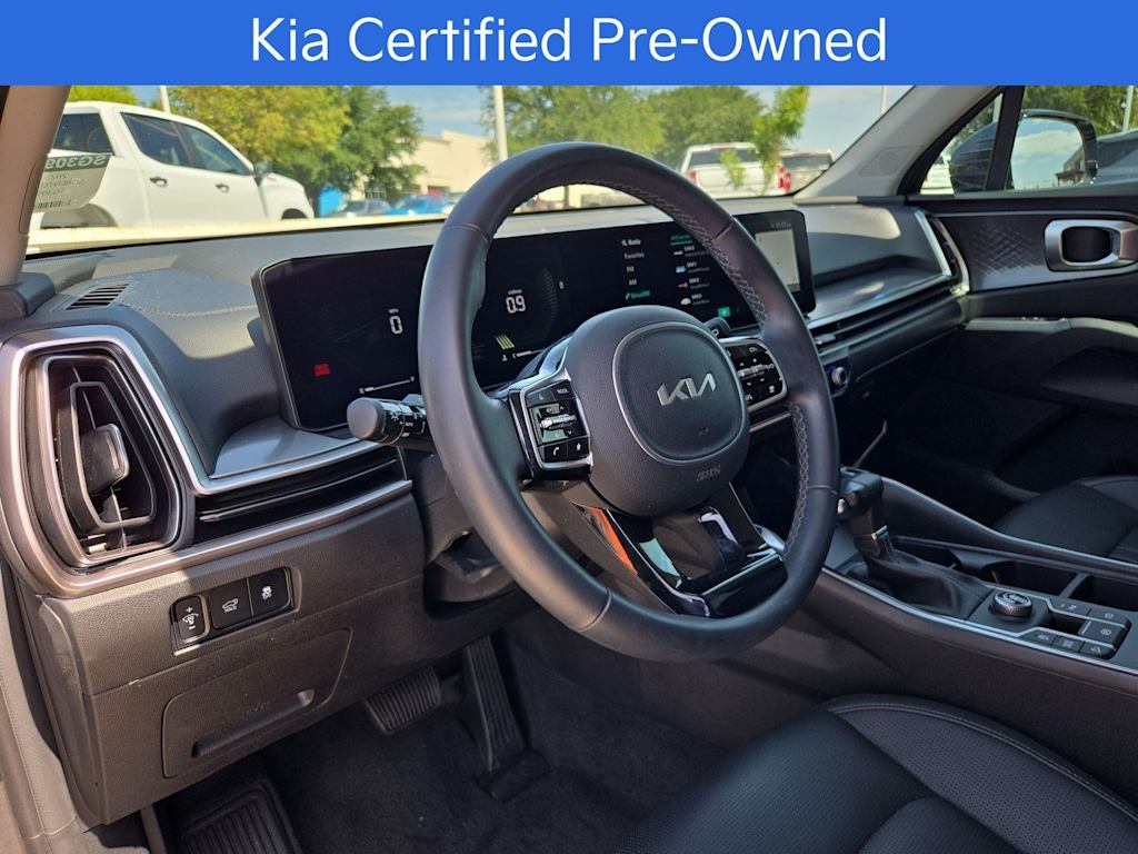 Thumbnail: 2025 Kia Sorento - 2