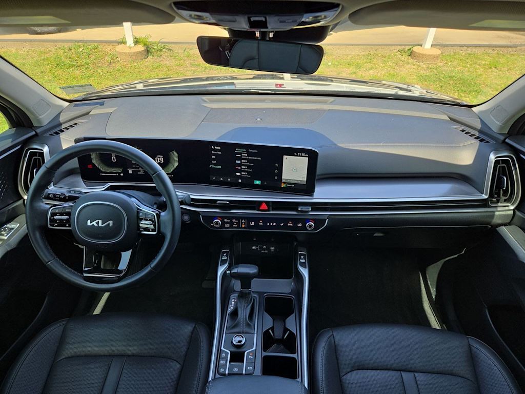 Thumbnail: 2025 Kia Sorento - 9