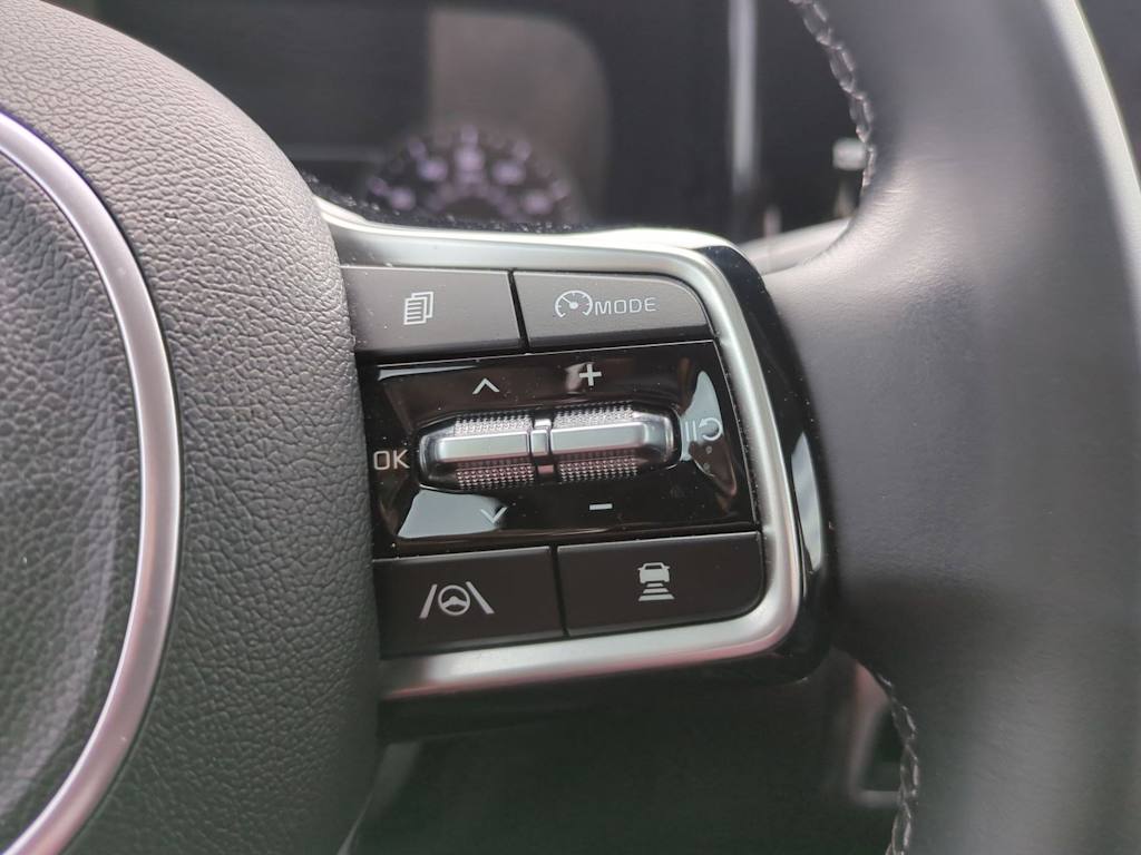 2022 Kia Sorento EX 30