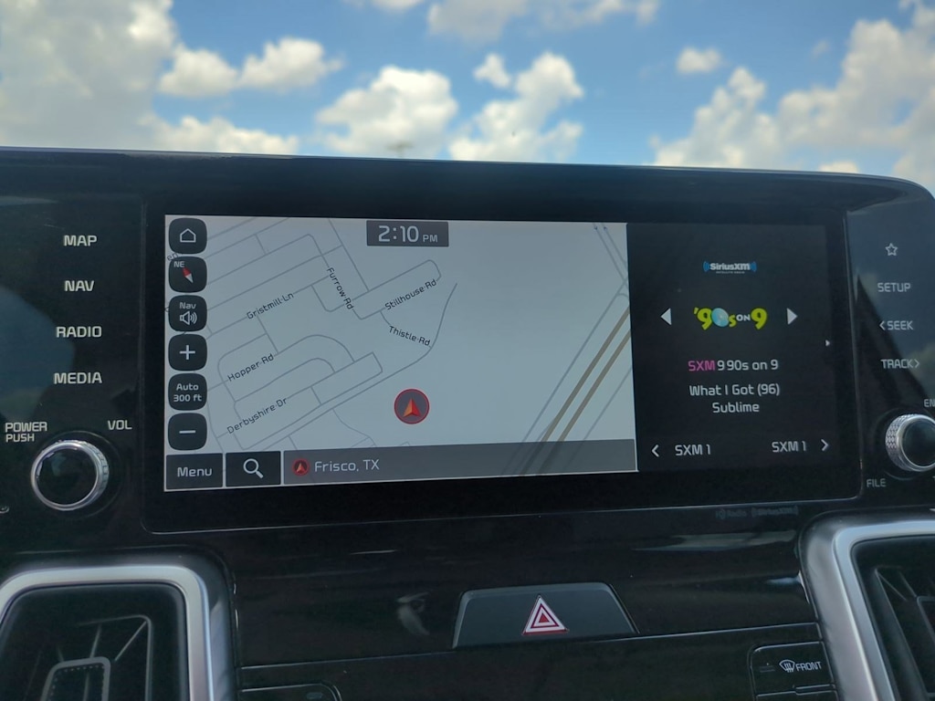 Thumbnail: 2022 Kia Sorento - 32