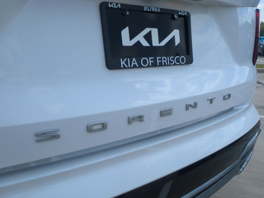 Thumbnail: 2022 Kia Sorento - 22