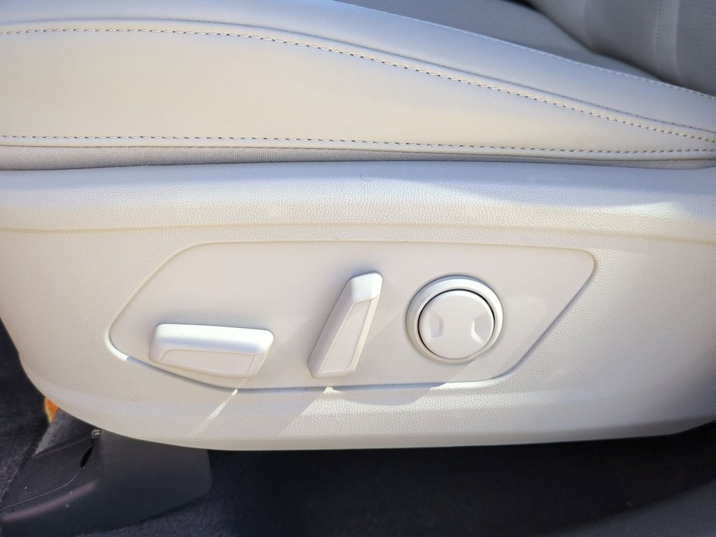 Thumbnail: 2025 Kia Sorento - 24