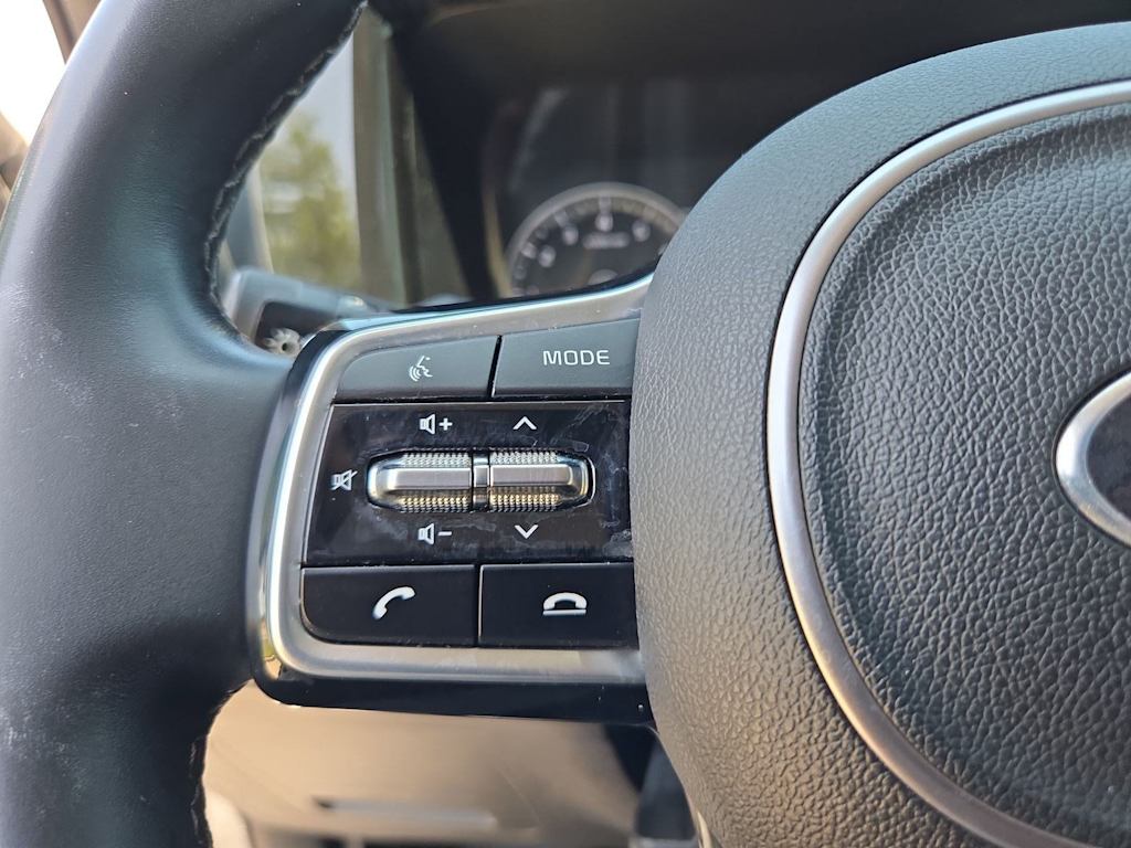 Thumbnail: 2021 Kia Sorento - 25