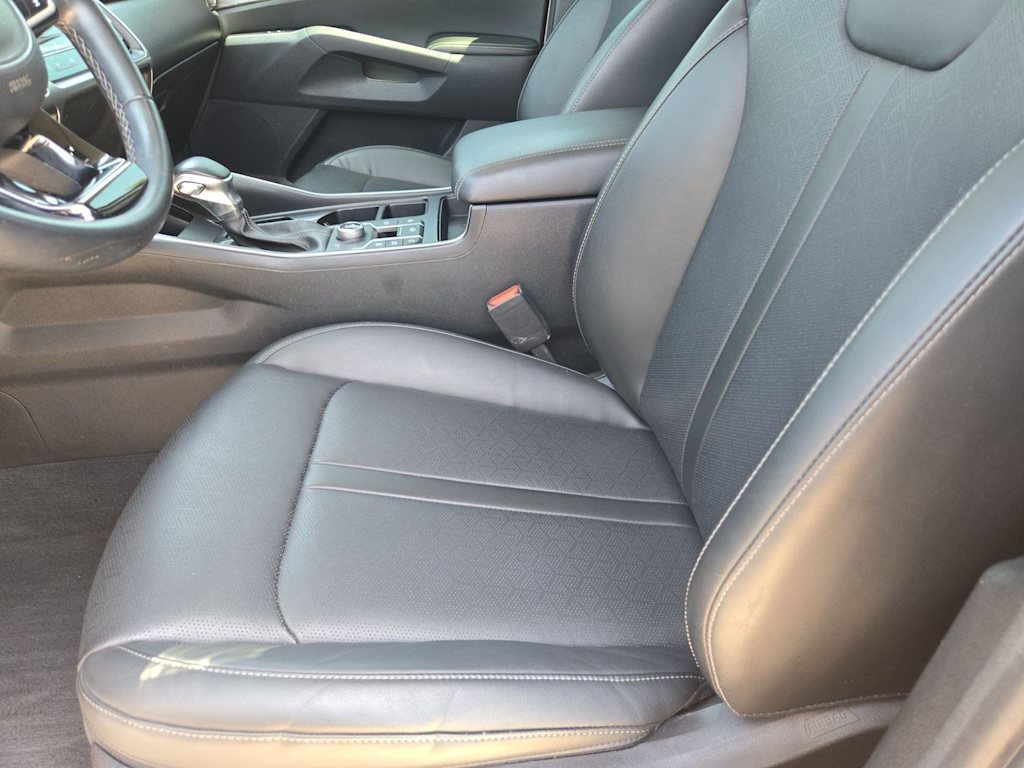 Thumbnail: 2021 Kia Sorento - 10