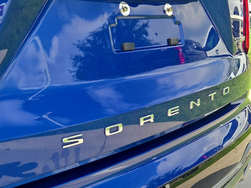 Thumbnail: 2021 Kia Sorento - 7