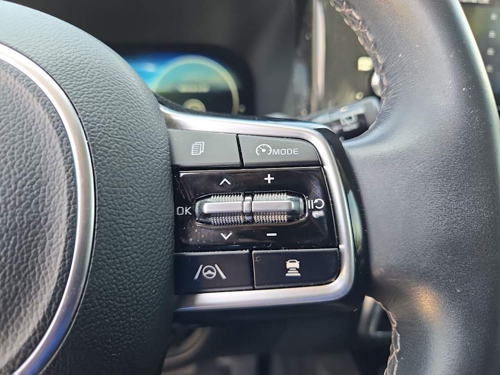 Thumbnail: 2023 Kia Sorento - 27