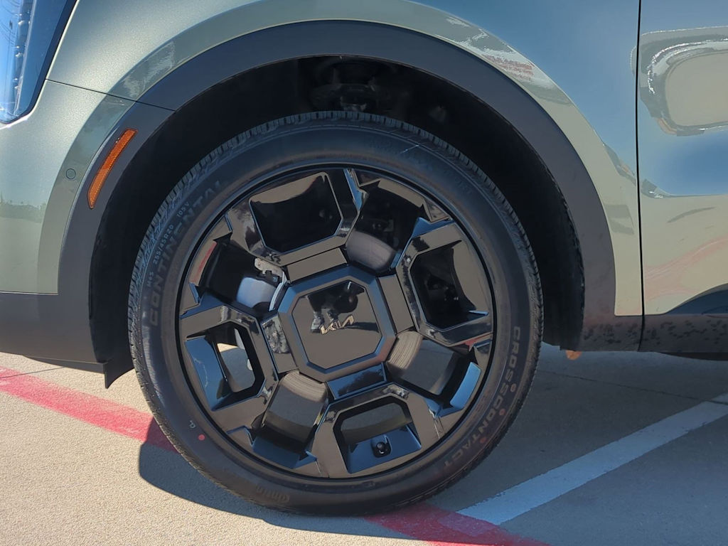 Thumbnail: 2025 Kia Sorento - 8