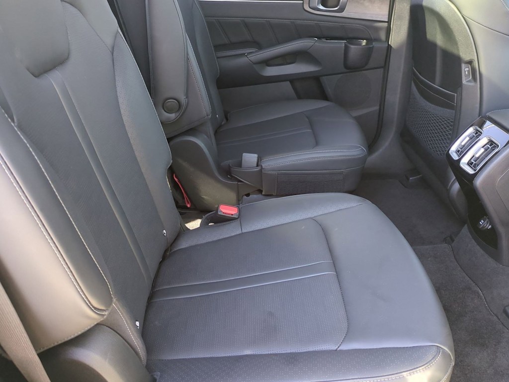 Thumbnail: 2025 Kia Sorento - 28