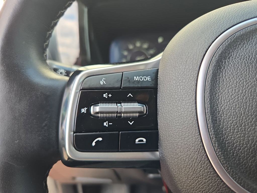 Thumbnail: 2023 Kia Sorento - 26