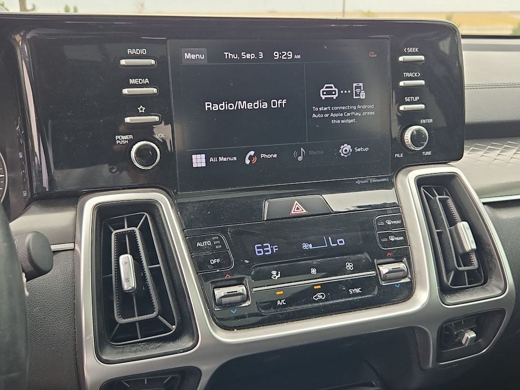 Thumbnail: 2021 Kia Sorento - 14