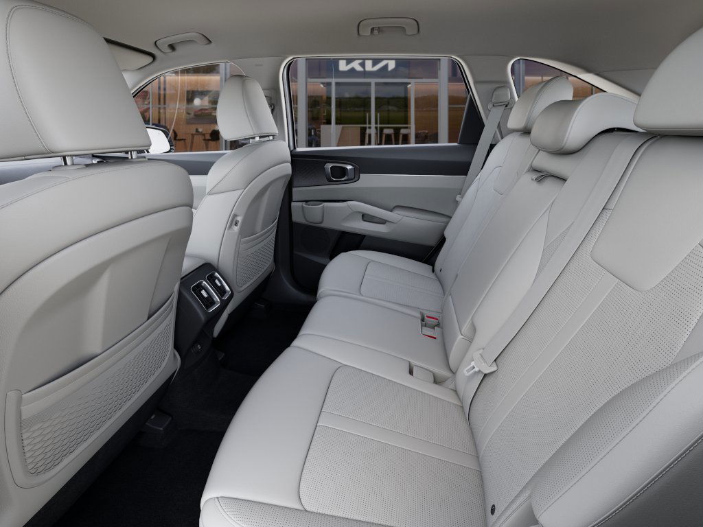 2025 Kia Sorento S 22