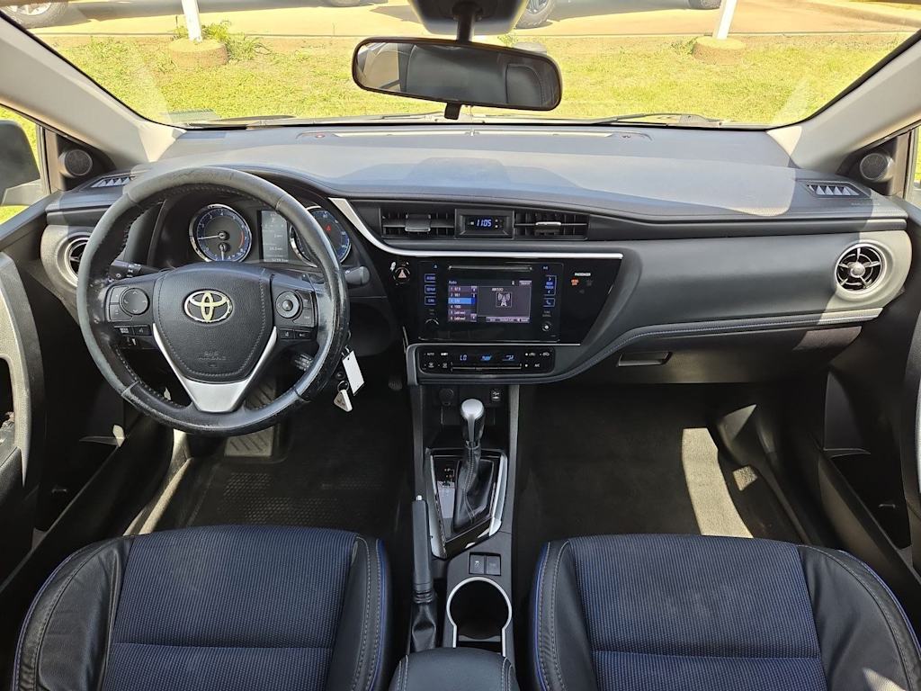 Thumbnail: 2017 Toyota Corolla - 9
