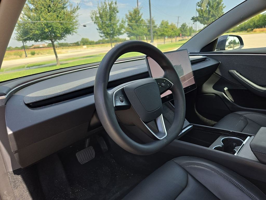 Thumbnail: 2025 Tesla Model 3 - 2