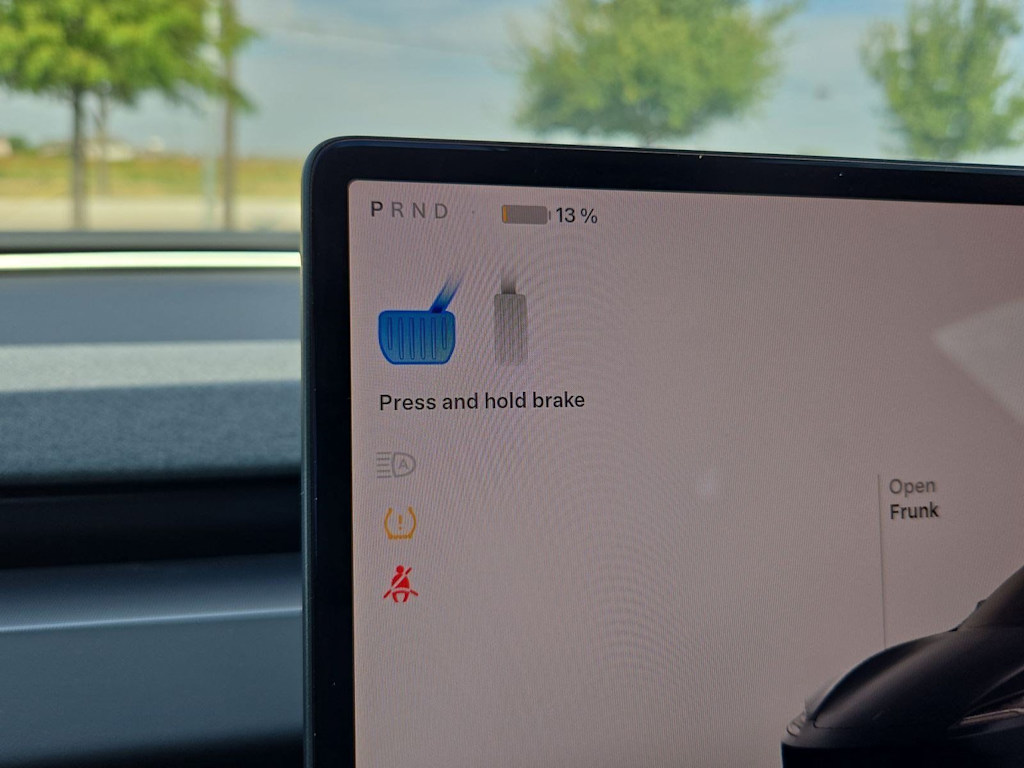 Thumbnail: 2025 Tesla Model 3 - 28