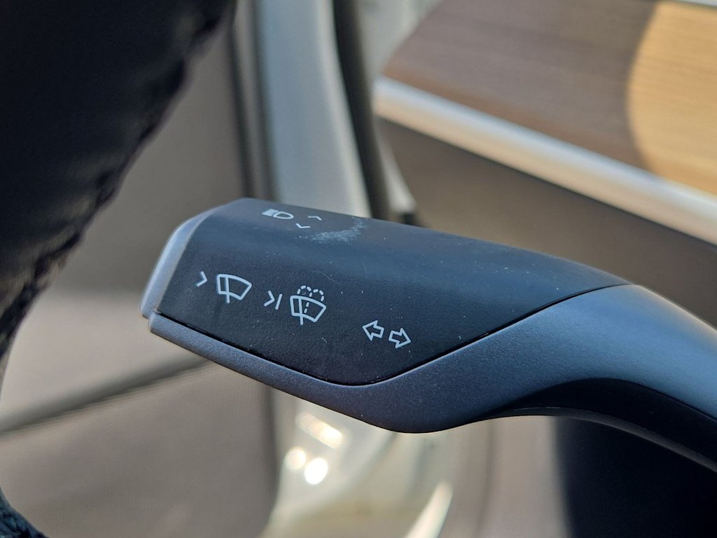 Thumbnail: 2023 Tesla Model 3 - 26