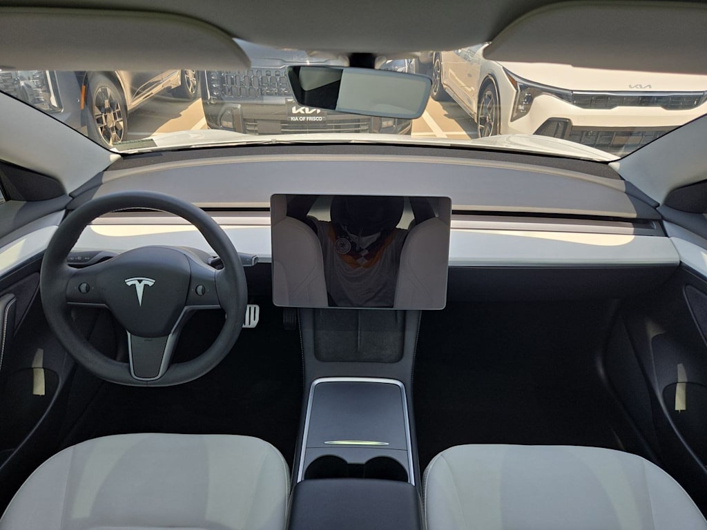Thumbnail: 2022 Tesla Model 3 - 9