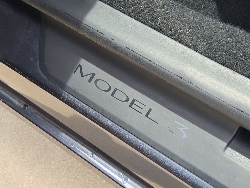Thumbnail: 2024 Tesla Model 3 - 7