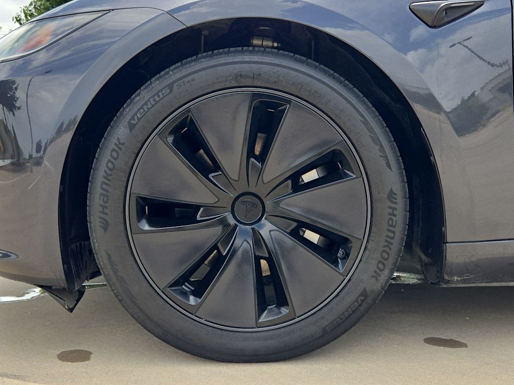 Thumbnail: 2024 Tesla Model 3 - 8