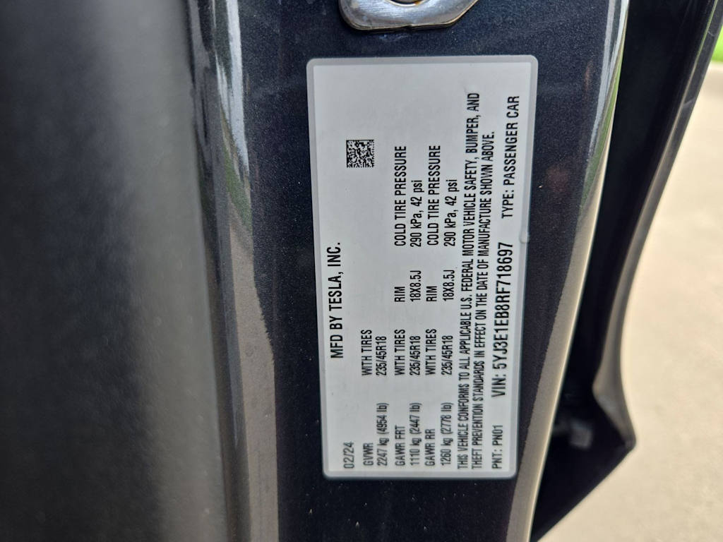 Thumbnail: 2024 Tesla Model 3 - 15