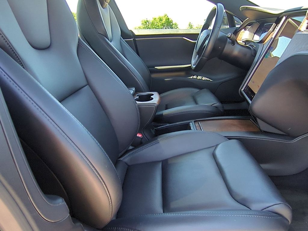 Thumbnail: 2021 Tesla Model S - 11