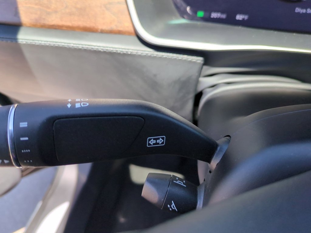 Thumbnail: 2021 Tesla Model S - 29
