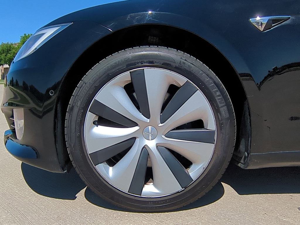 Thumbnail: 2021 Tesla Model S - 8