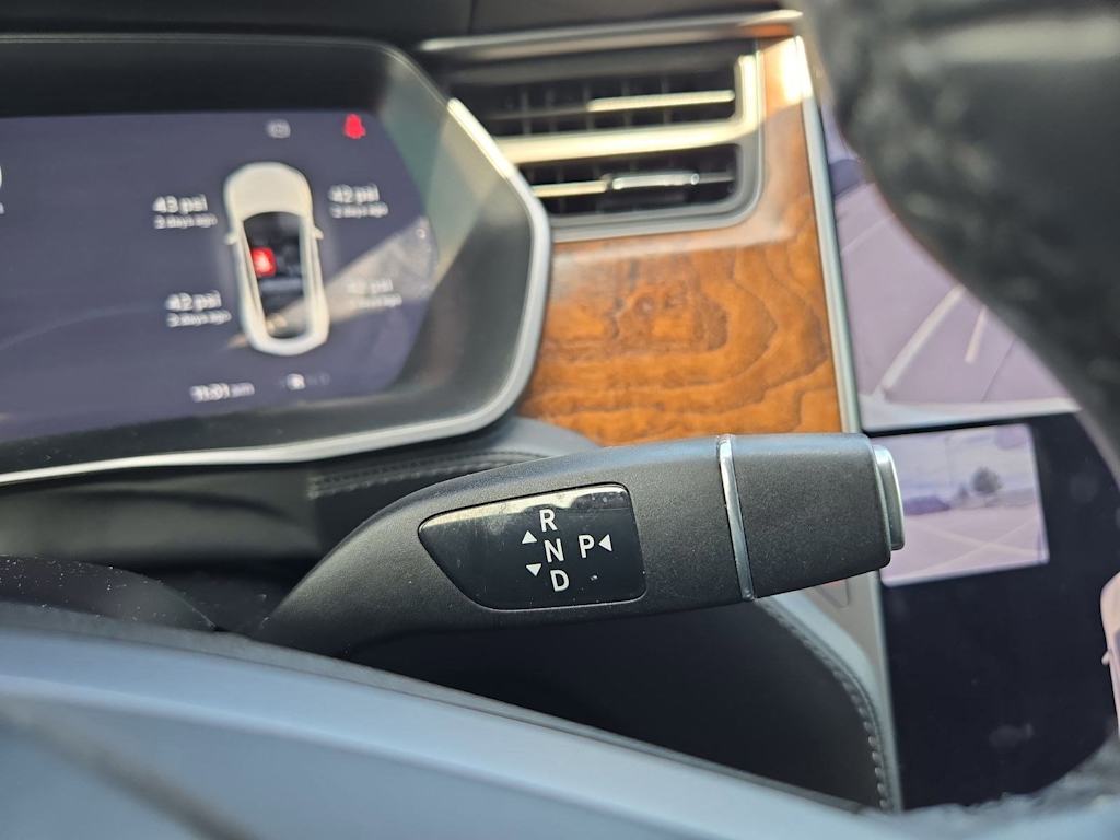 Thumbnail: 2020 Tesla Model S - 15