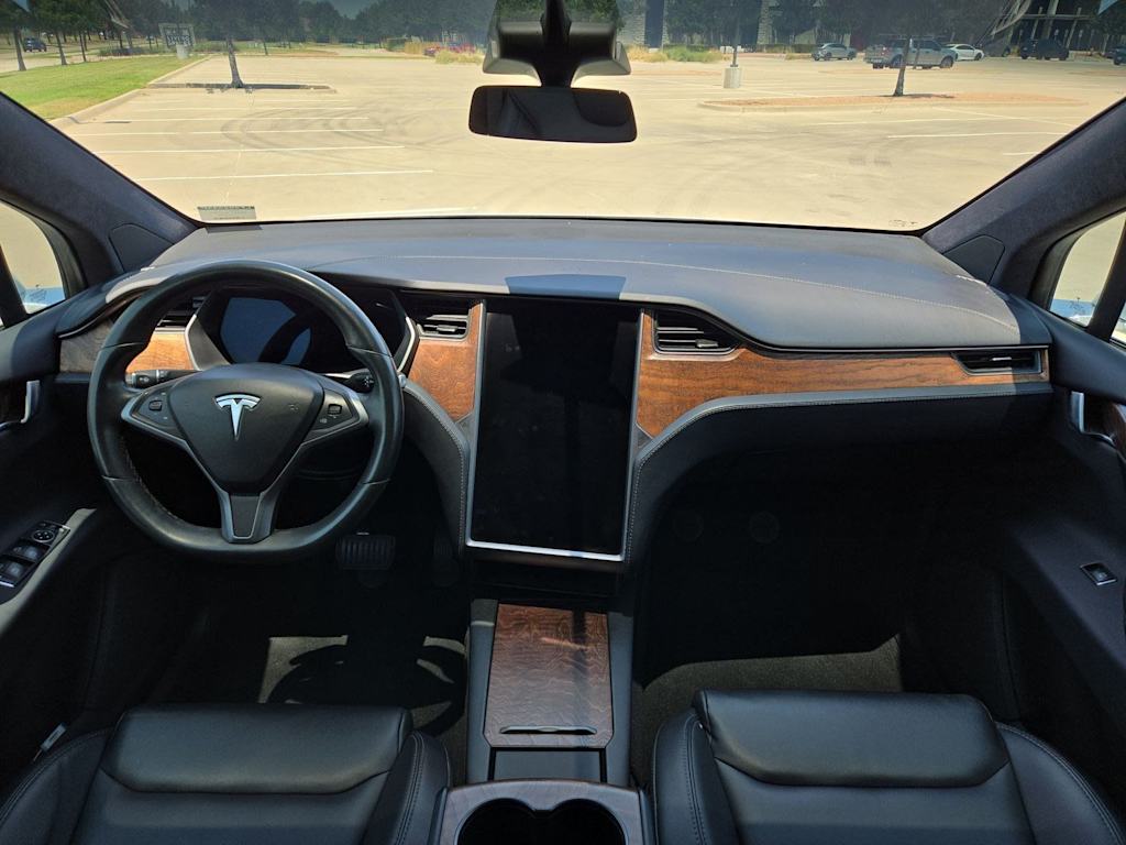Thumbnail: 2020 Tesla Model X - 9
