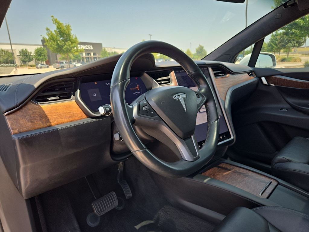 Thumbnail: 2020 Tesla Model X - 2